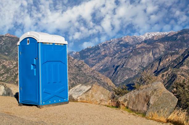 Best Local porta potty services  in Edgewater, NJ